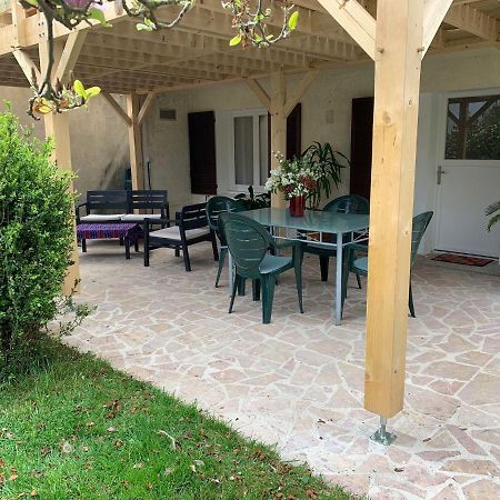 L'Echappee Briarde Apartment Marles-en-Brie Екстериор снимка